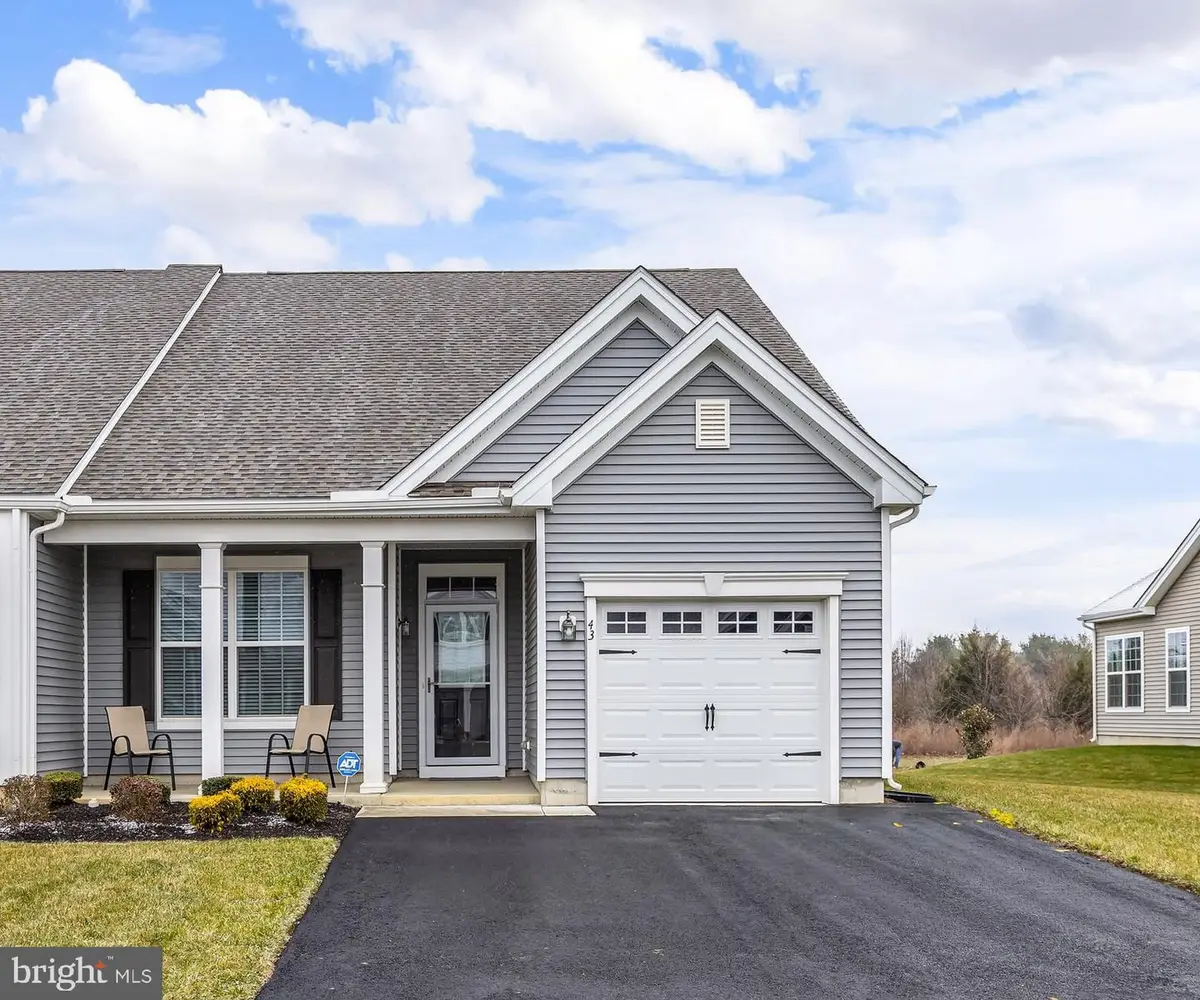 43 Queensferry Dr, Williamstown, NJ 08094 - Image #1