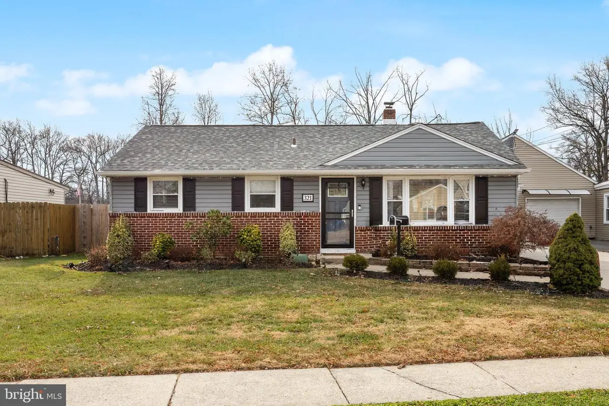 321 May Ave, West Deptford, NJ 08096 - Image #1