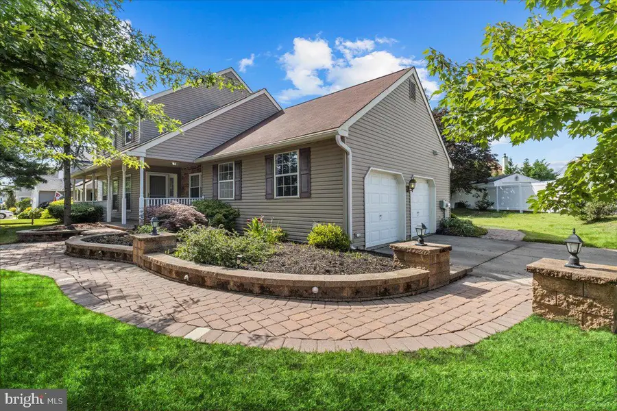 61 Olympia Ln, Sicklerville, NJ 08081 - Image #2