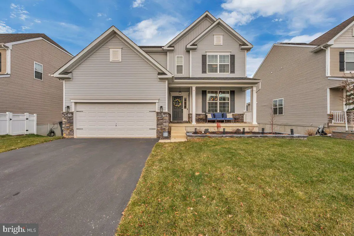 11 Cottonwood Rd, Swedesboro, NJ 08085 - Image #1