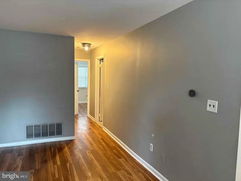 403 Winding Way, Westville, NJ 08093 - Image #3