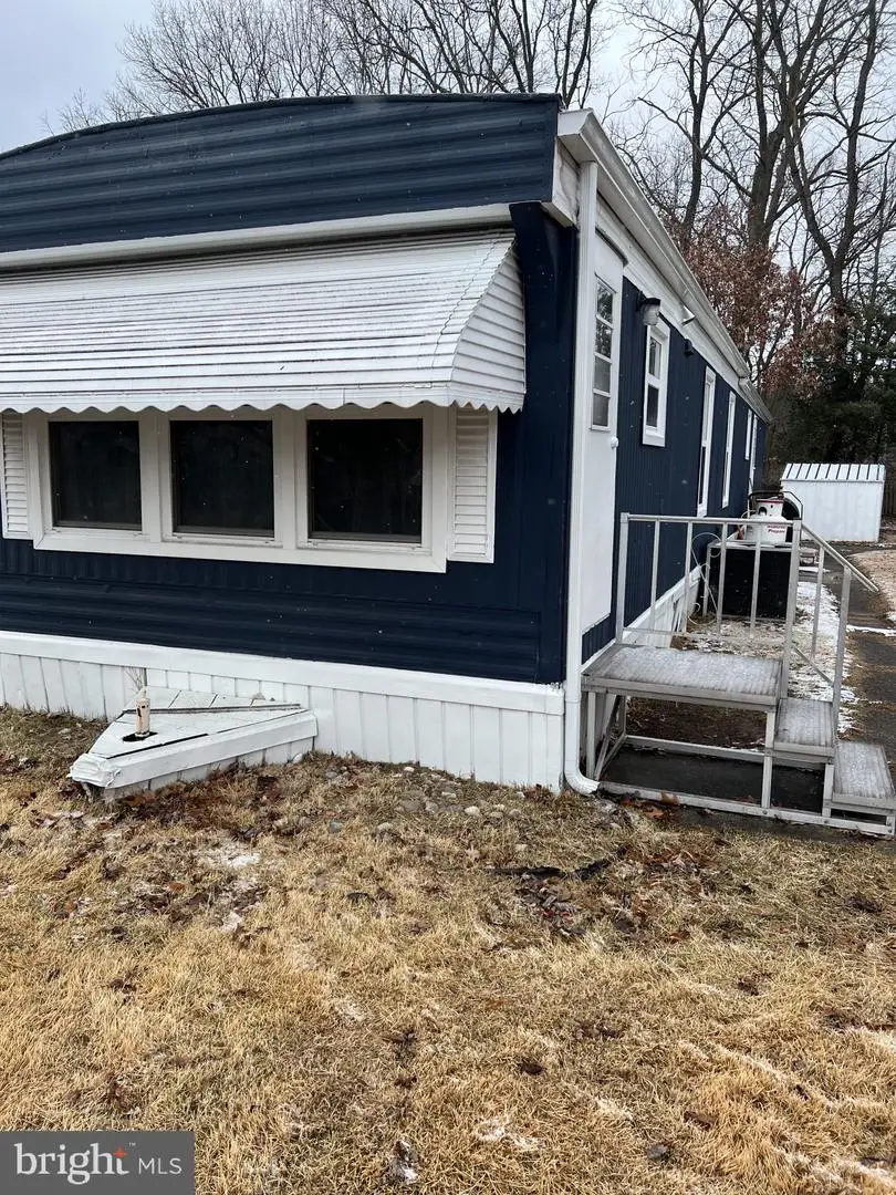 107 Nevada Ave, Williamstown, NJ 08094 - Image #2