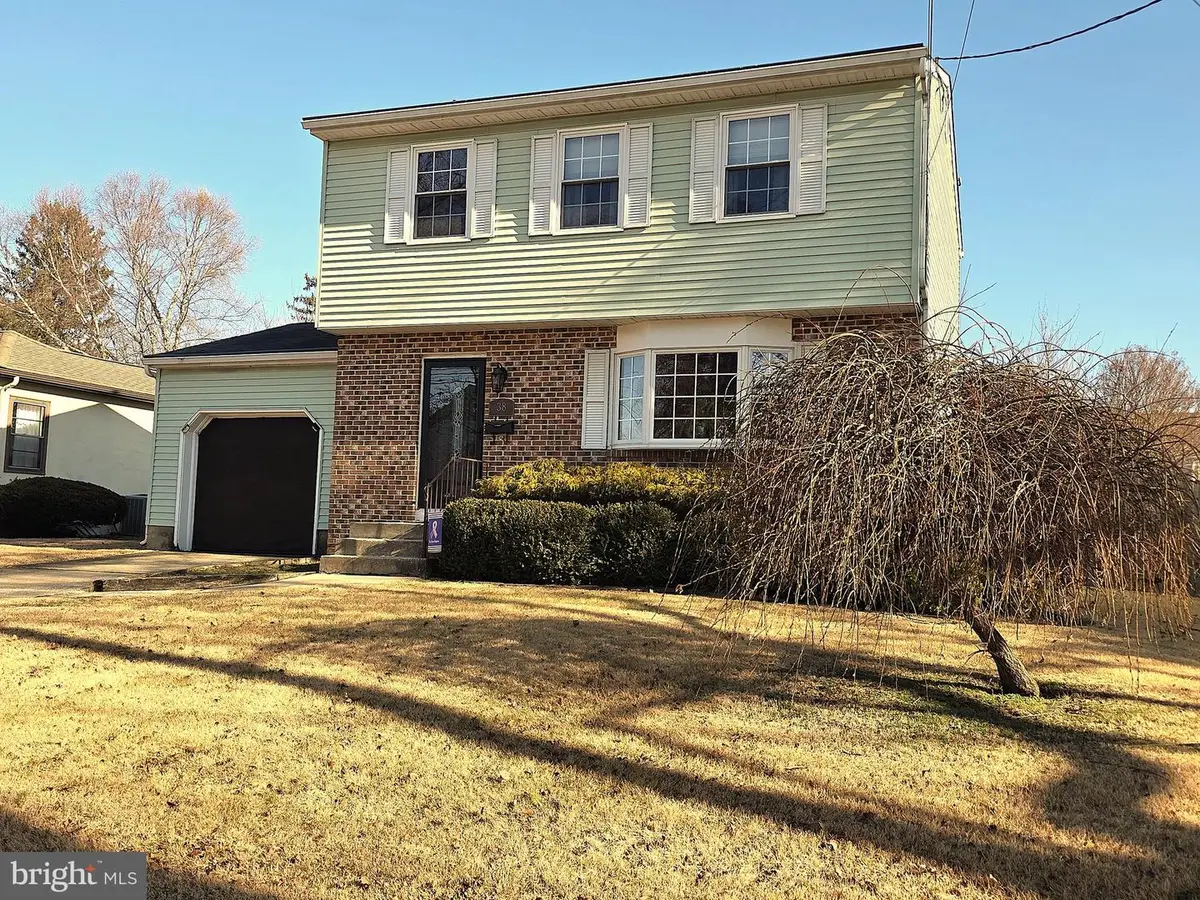 38 N Warren St, Woodbury, NJ 08096 - Image #1