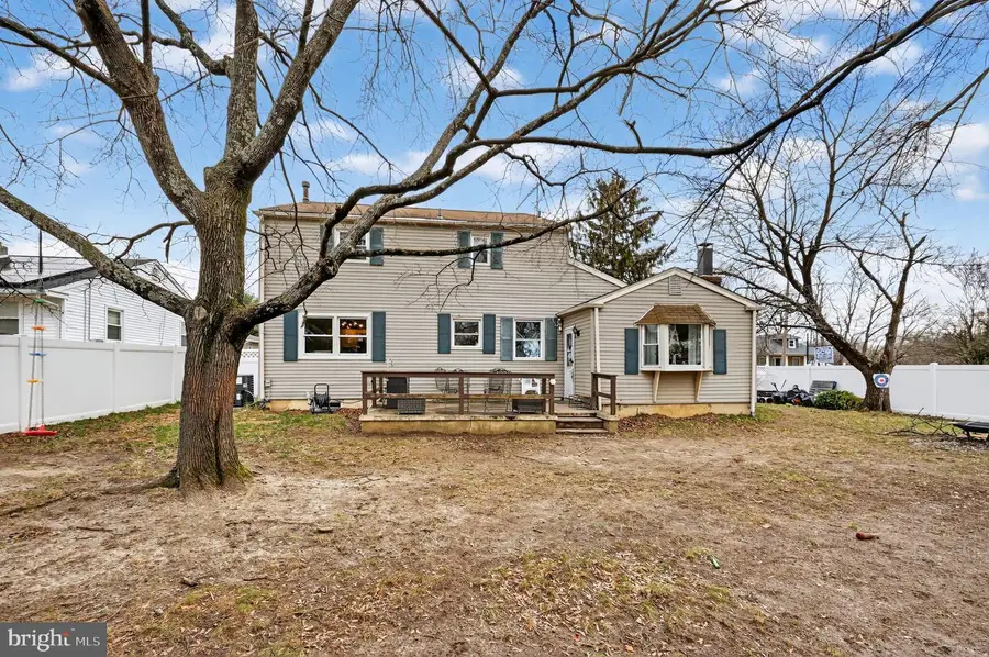 38 Walnut St, Williamstown, NJ 08094 - Image #2