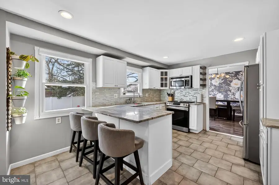 38 Walnut St, Williamstown, NJ 08094 - Image #3