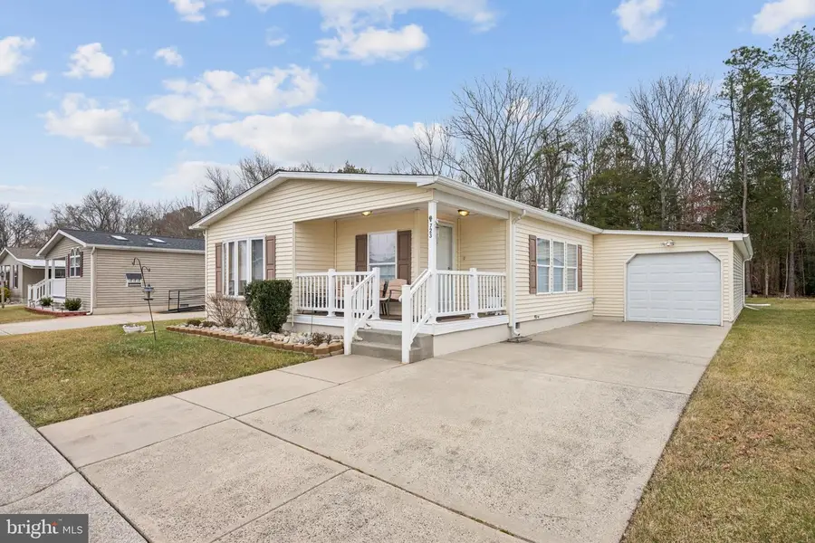 723 Bayberry Ln, Williamstown, NJ 08094 - Image #2