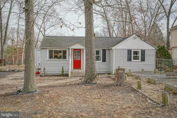 1446 12th Ave, WILLIAMSTOWN, NJ 08094