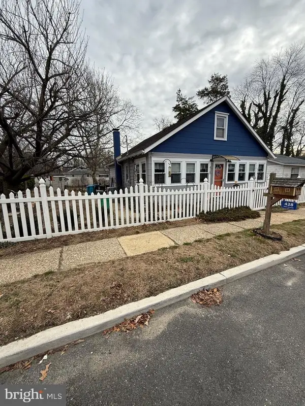 428 Pine Ave, WOODBURY, NJ 08096