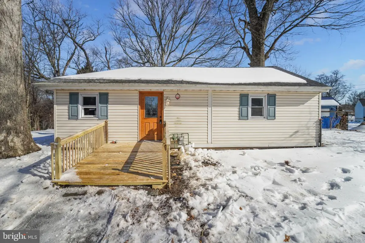 11 Concord Ave, Westville, NJ 08093 - Image #1