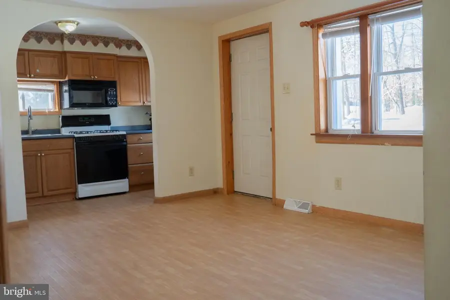 1452 Coles Mill Rd, Williamstown, NJ 08094 - #2