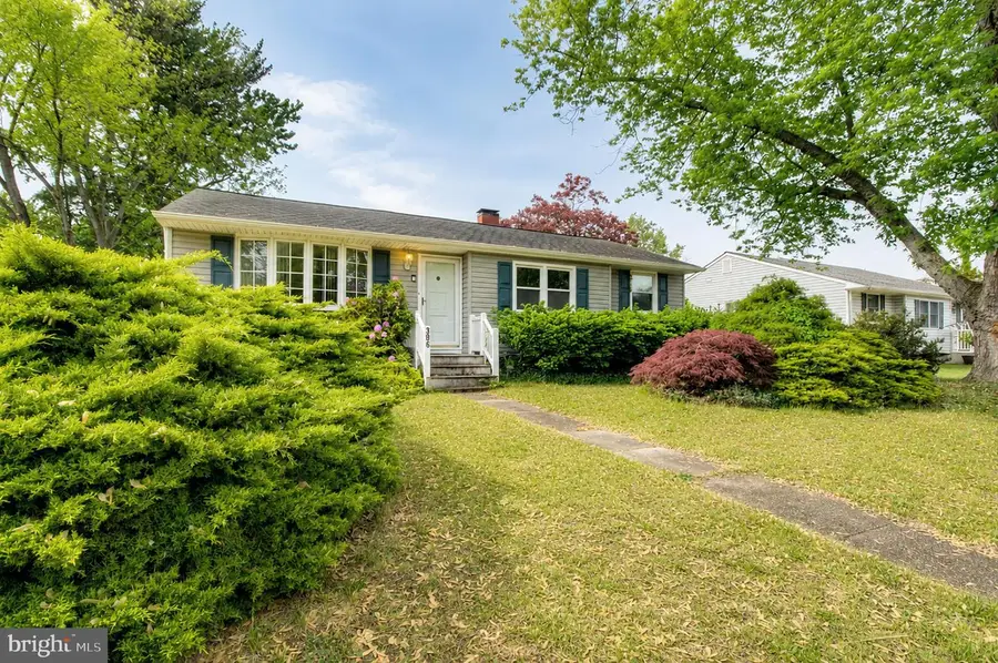 306 9th St, West Deptford, NJ 08086 - #3