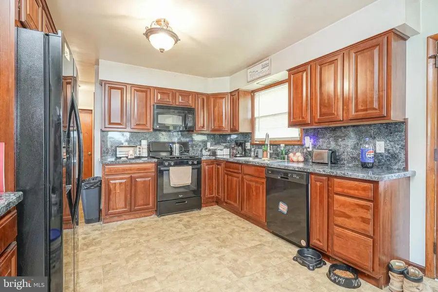 28 Malaga Ter, Malaga, NJ 08328 - #3