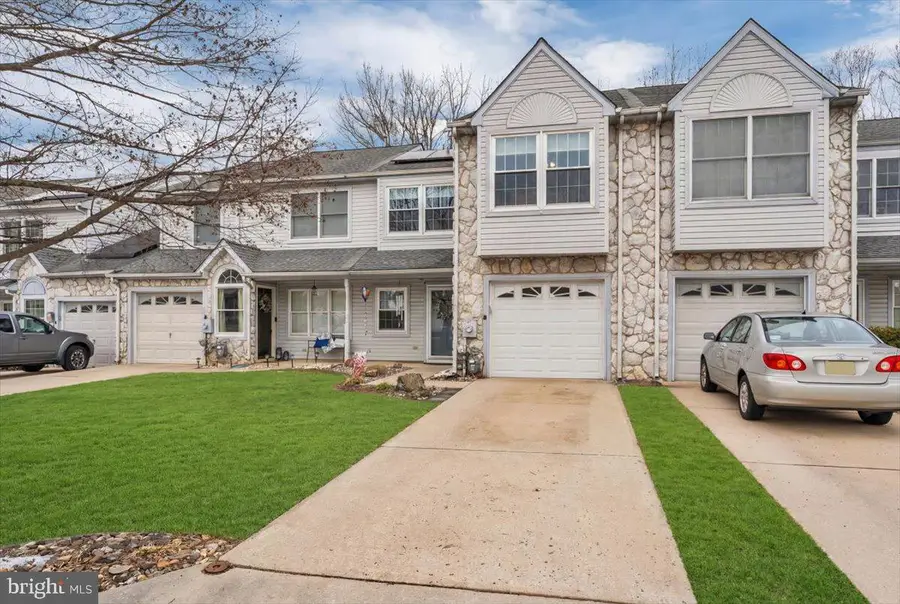 360 Lake Side Dr, Swedesboro, NJ 08085 - #2