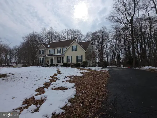 332 Forrest Ln, SWEDESBORO, NJ 08085