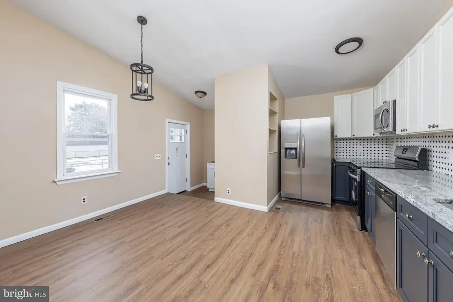 124 W Howard St, Clayton, NJ 08312 - #3