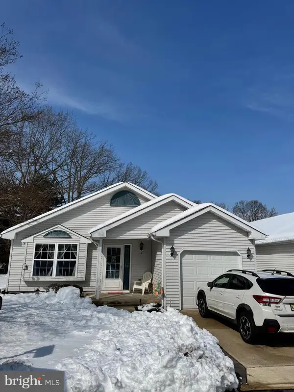 4 Mill Ln, BLACKWOOD, NJ 08012