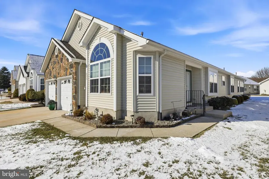 531 Riviera Dr, Williamstown, NJ 08094 - #2