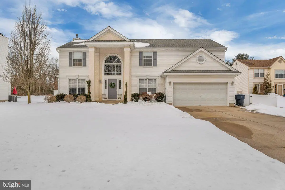 1241 Whispering Woods Dr, Williamstown, NJ 08094 - #1