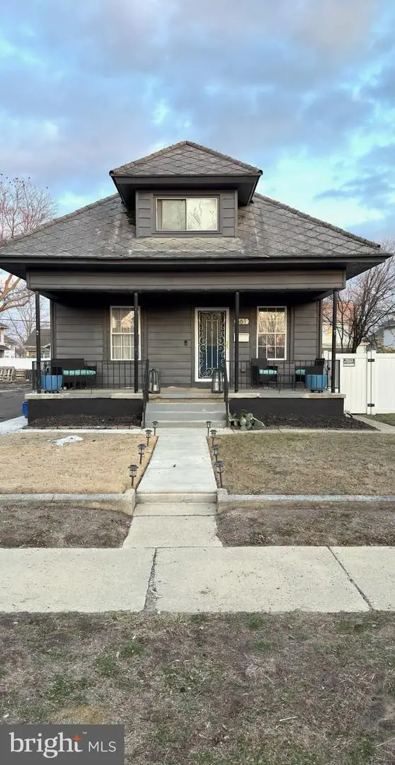 561 Billings Ave, Paulsboro, NJ 08066 - #1