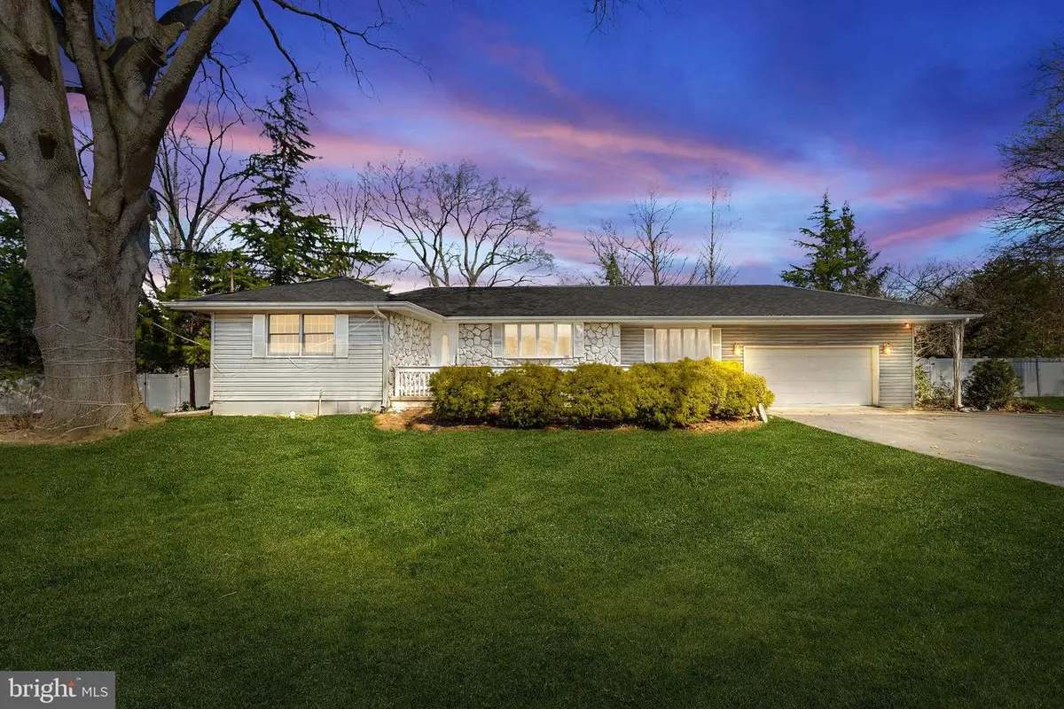 1167 Brewer Ave, West Deptford, NJ 08093 - #1