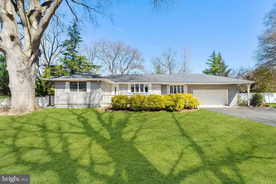 1167 Brewer Ave, West Deptford, NJ 08093 - #2