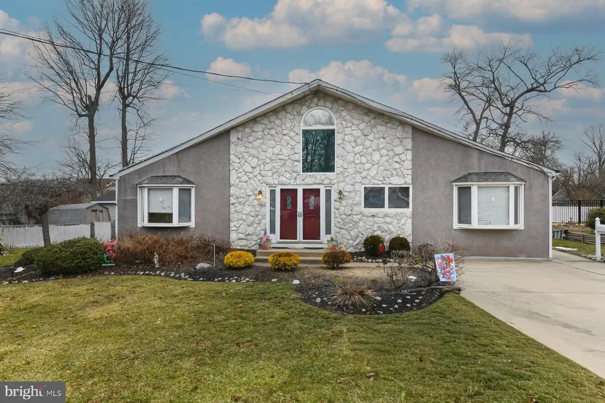 307 Beech Ave, Woodbury Heights, NJ 08097 - #1