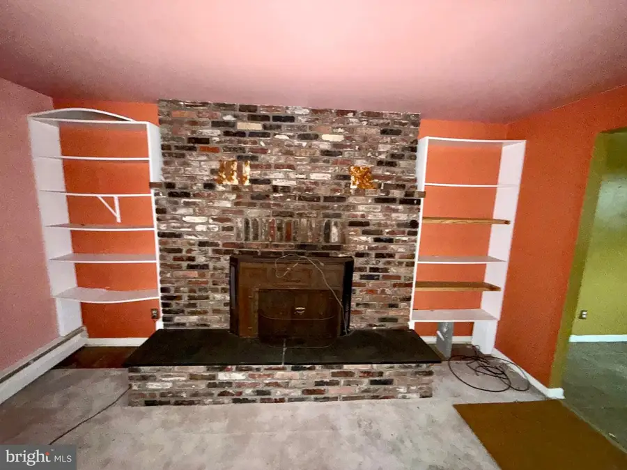 1053 Clayton Rd, Williamstown, NJ 08094 - #3