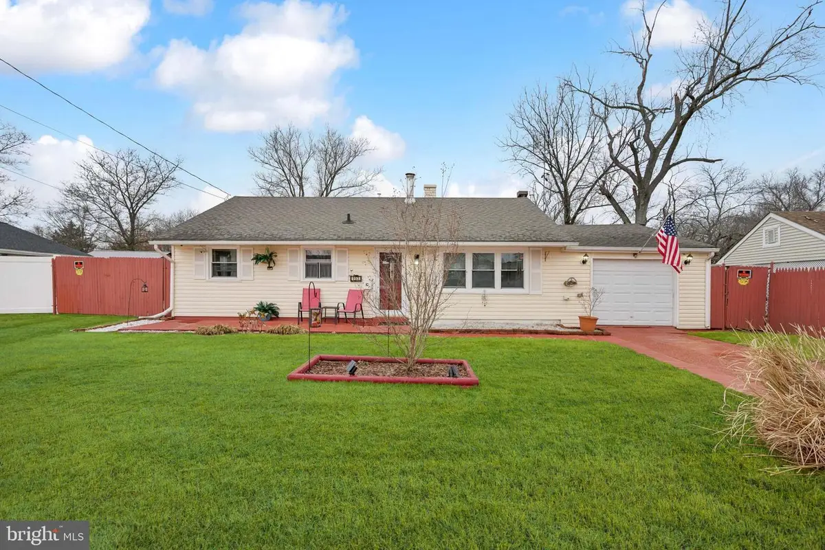 252 N Dennis Dr, Clayton, NJ 08312 - #1