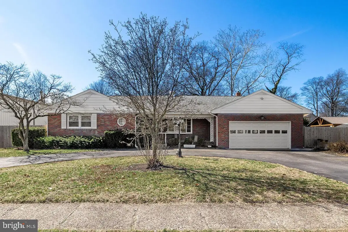 300 Hazel Ave, Westville, NJ 08093 - #1