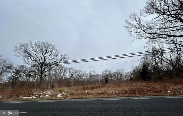 451 E Malaga Rd, WILLIAMSTOWN, NJ 08094