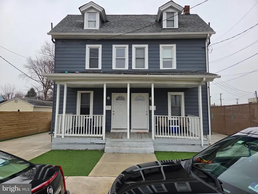 16-18 E Washington St, Paulsboro, NJ 08066 - #2