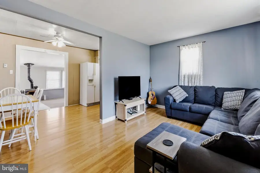 1137 Lawnton Ave, West Deptford, NJ 08096 - #2