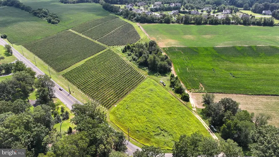 101 Griffin Rd, Mullica Hill, NJ 08062 - #3