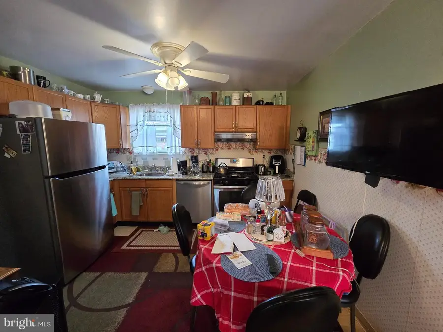 741 Woodland Ave, Westville, NJ 08093 - #2