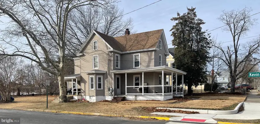 644 N Delaware St, Paulsboro, NJ 08066 - #3