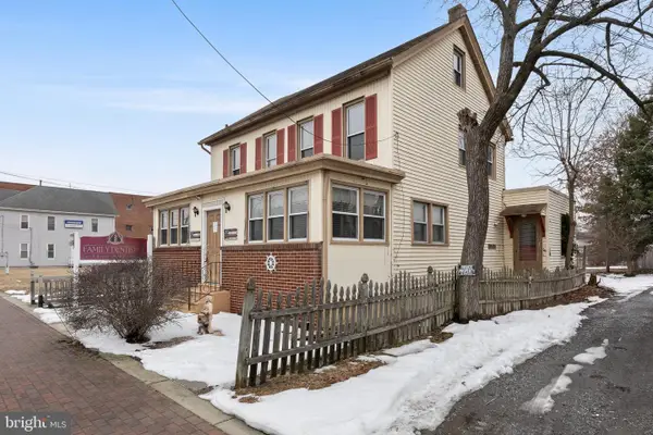 24-26 W Broad St, PAULSBORO, NJ 08066