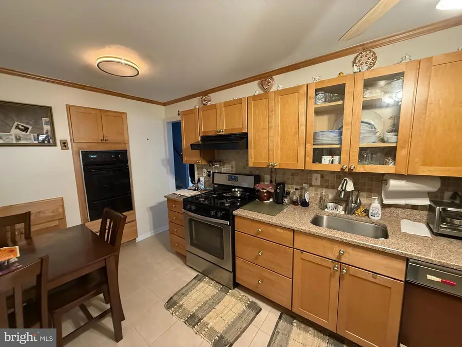 237 Capital Dr, Mantua, NJ 08051 - #3