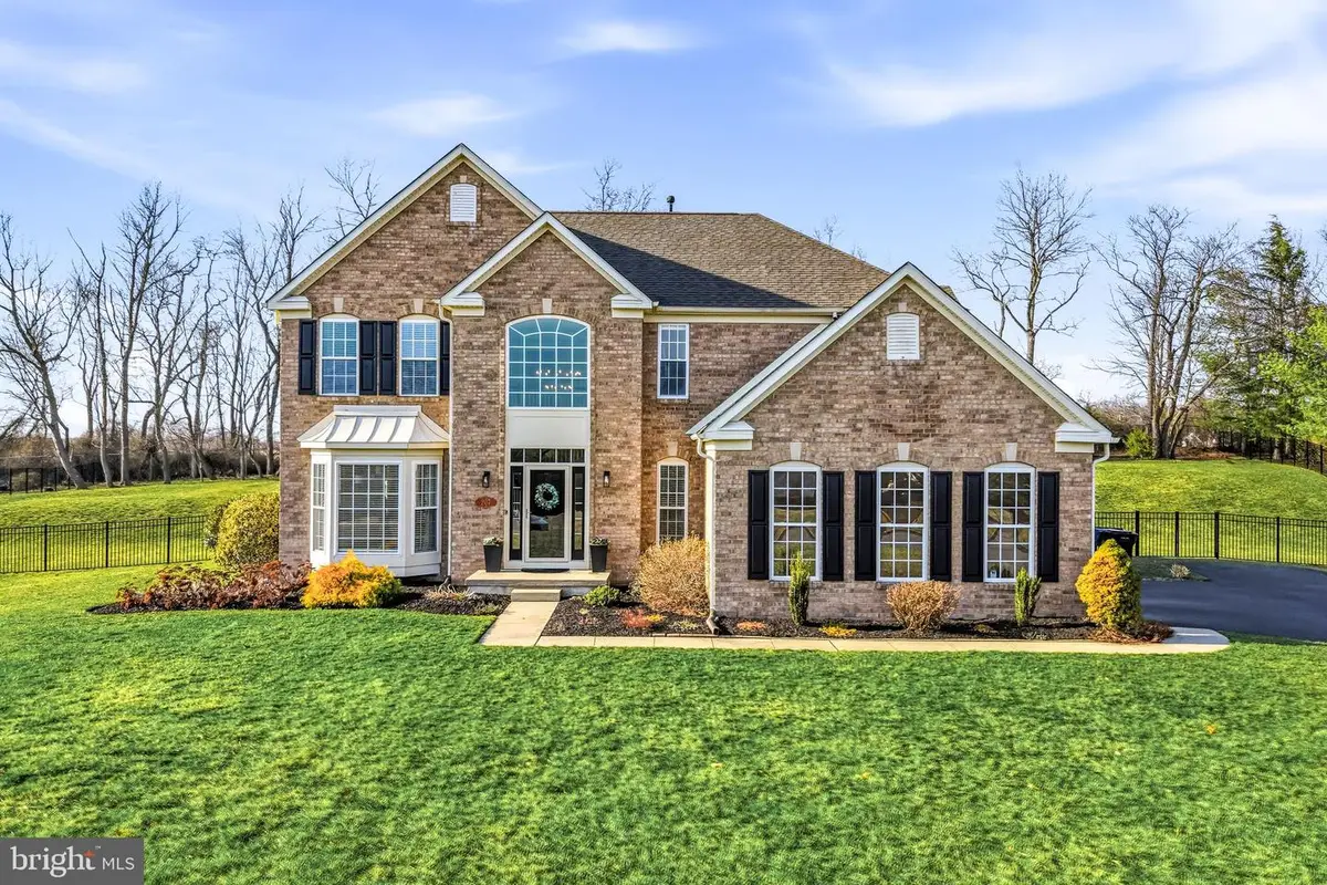 207 Dillons Ln, Mullica Hill, NJ 08062 - #1