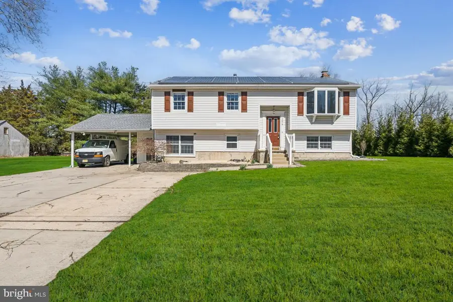 1078 Lexington Dr, Woodbury, NJ 08096 - #2