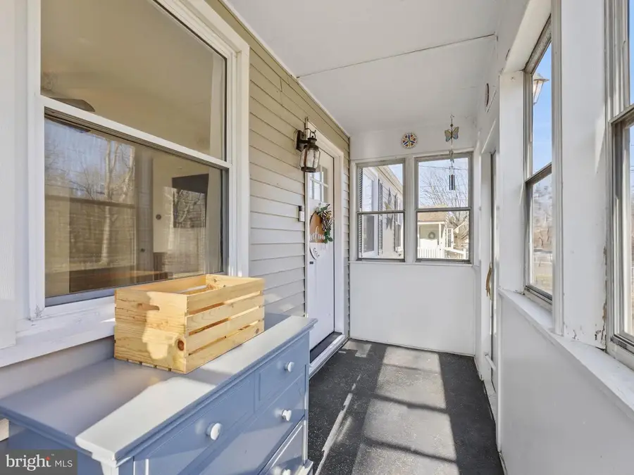 401 Woodbury Ter, West Deptford, NJ 08086 - #3