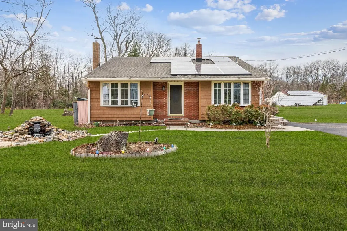 2409 Fries Mill Rd, Williamstown, NJ 08094 - #1