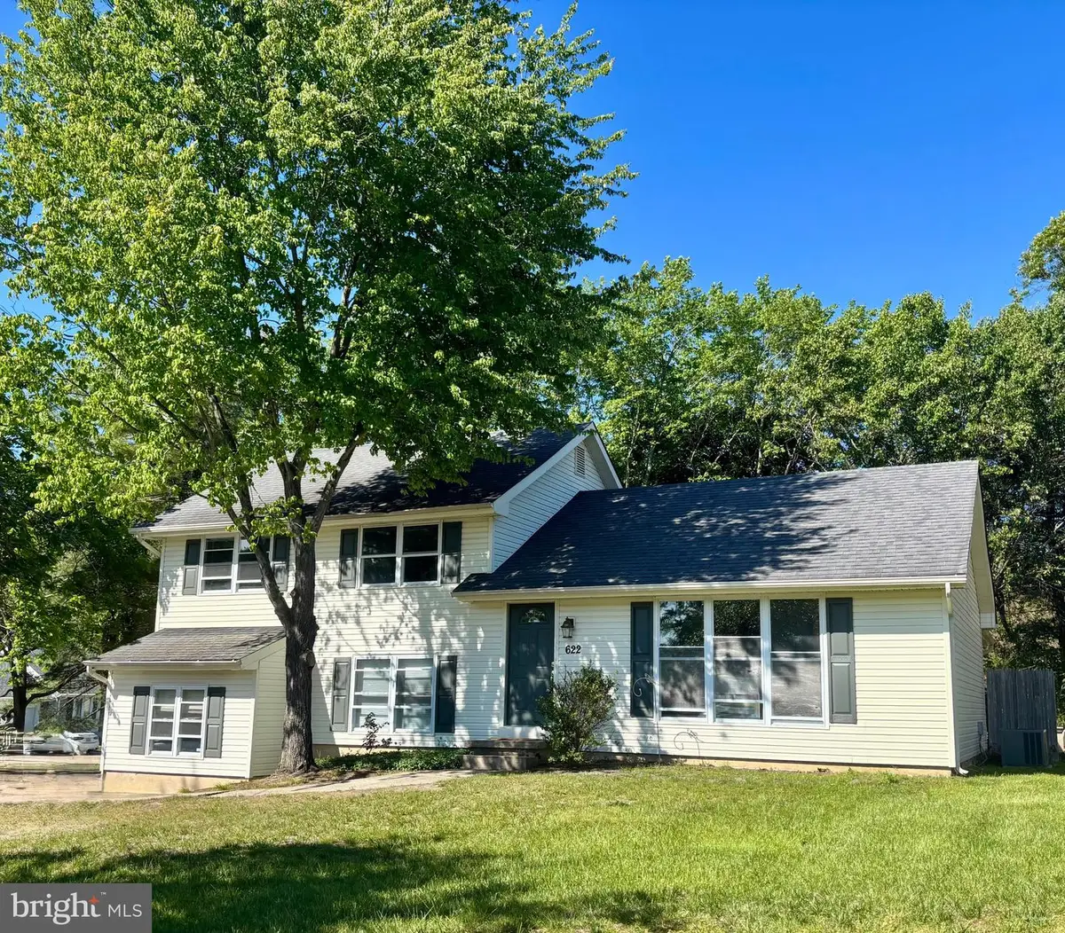 622 Westover Ct, Williamstown, NJ 08094 - #1