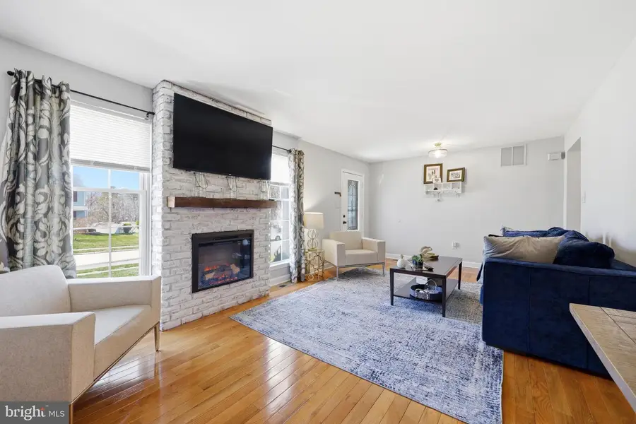 551 School House Rd, Williamstown, NJ 08094 - #3