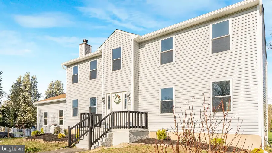 78 W Tomlin Station Rd, Mickleton, NJ 08056 - #3