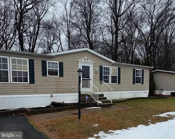 151 Robin, WEST DEPTFORD, NJ 08066