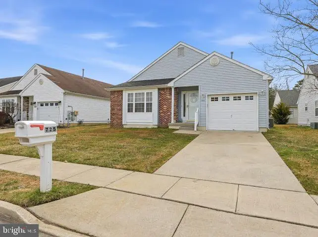 725 Virgin Island Dr, Williamstown, NJ 08094 - #3