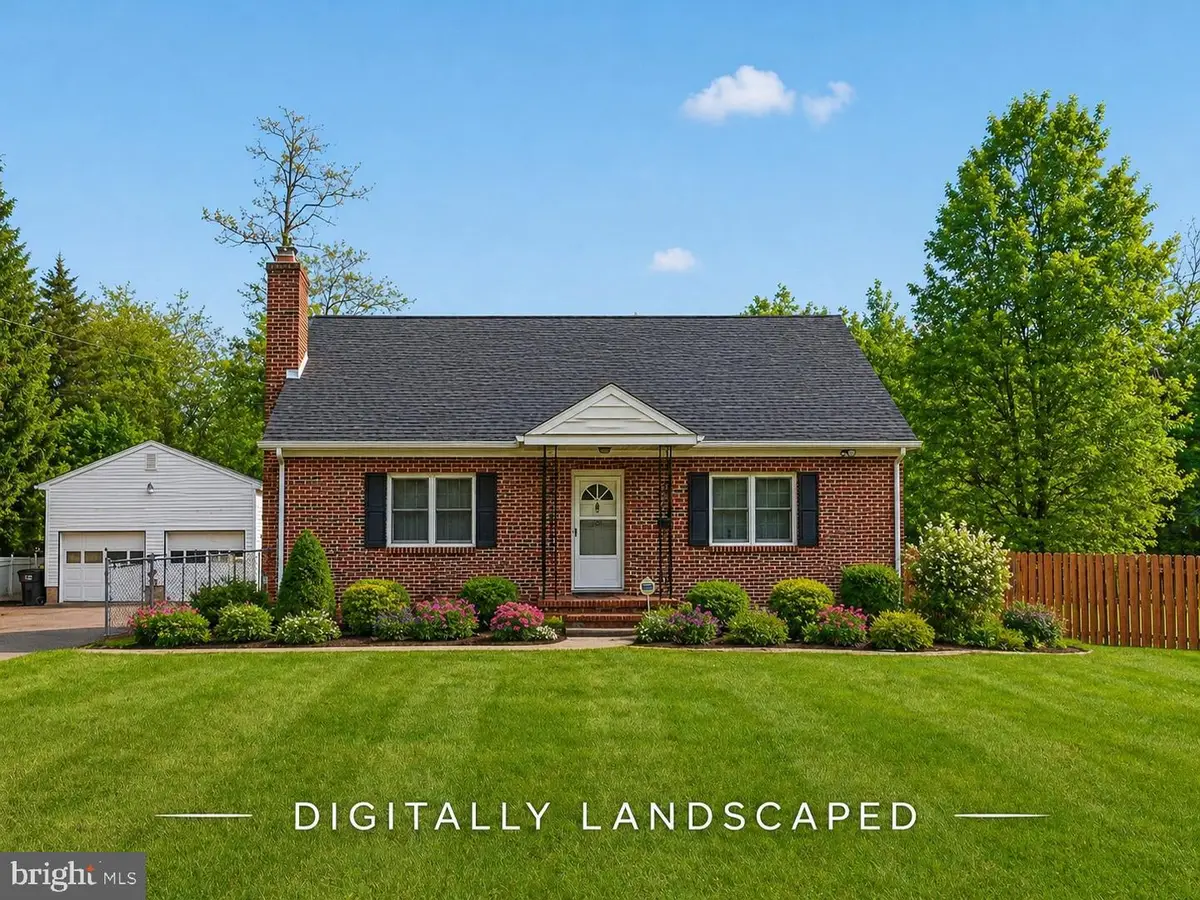 654 W Holly Ave, Pitman, NJ 08071 - #1