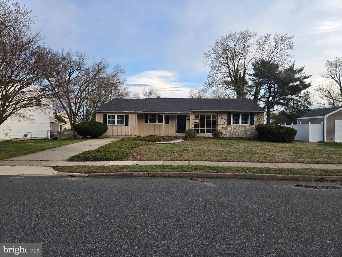 402 Georgetown Rd, Blackwood, NJ 08012 - #1