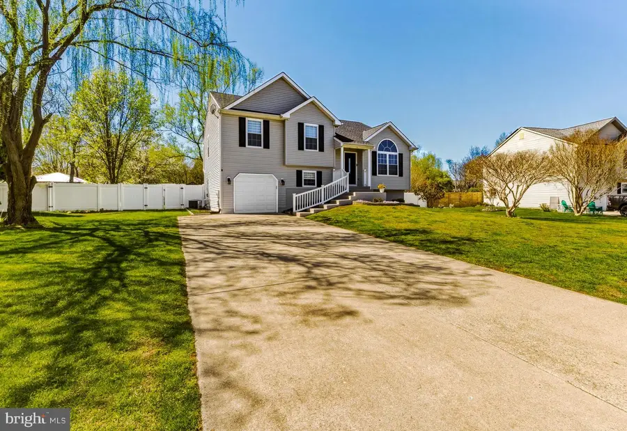 832 Rosetree Dr, Williamstown, NJ 08094 - #2