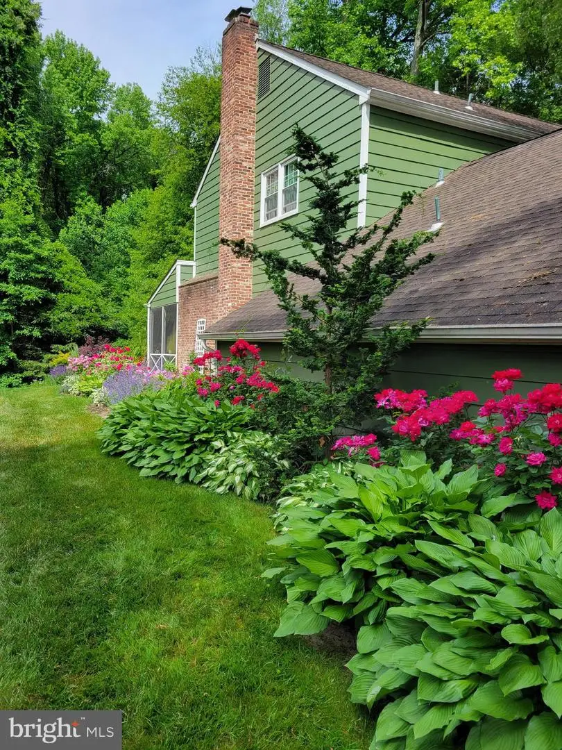 1353 Vallee Dr, West Deptford, NJ 08096 - #3